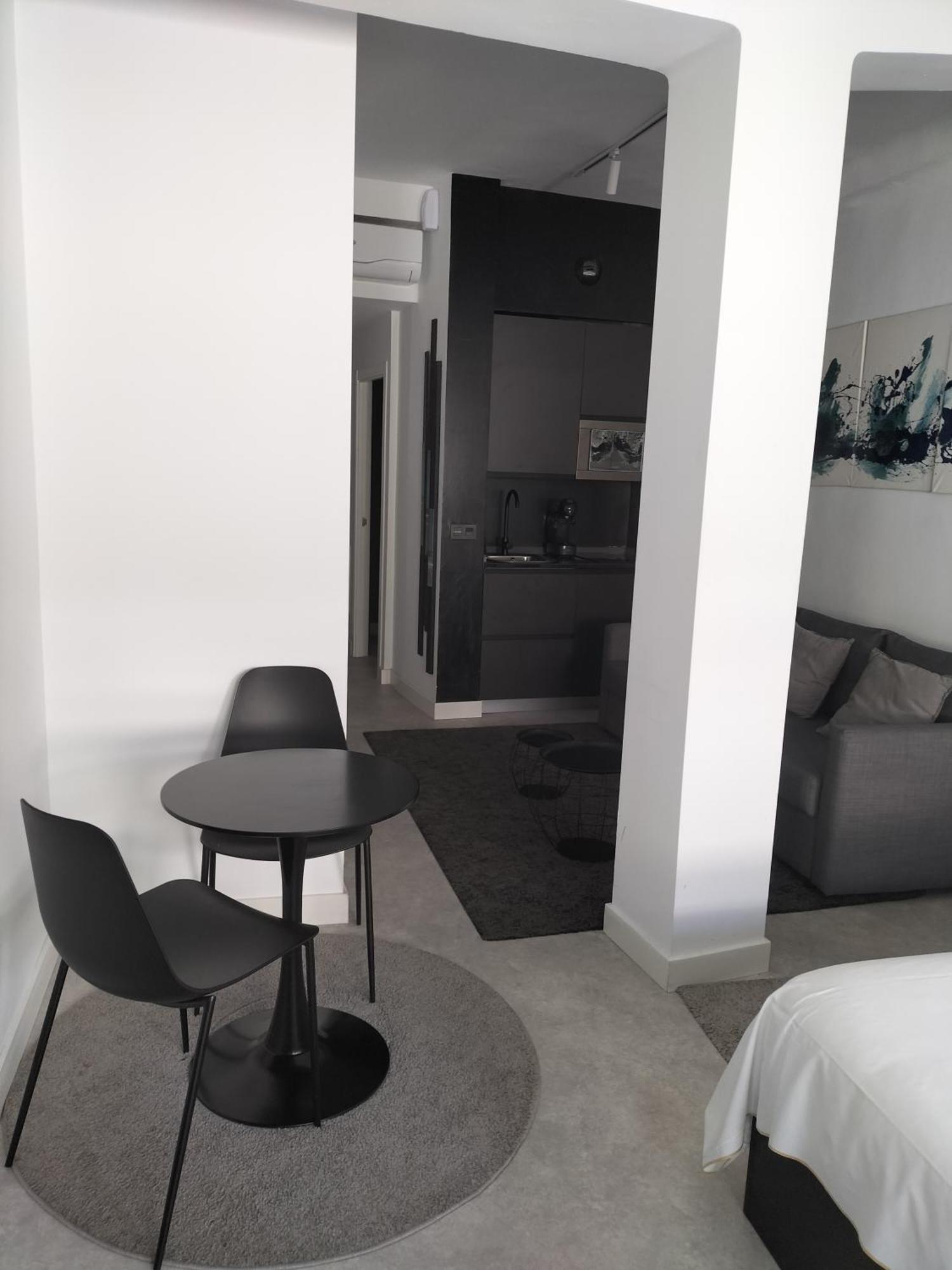 Flamenco Modern & Luxury Apartment มาลากา ภายนอก รูปภาพ